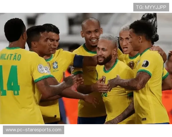 足球球星跺脚瞬间的心理解读与赛场表现背后的深层次意义分析